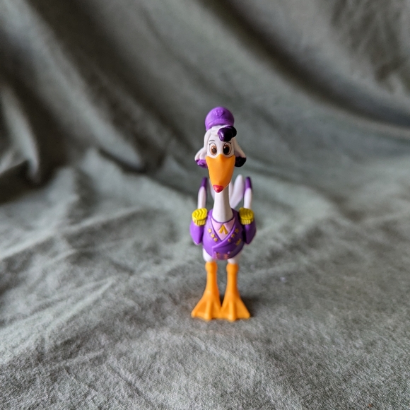 5/$20 🌼 Disney Jr T.O.T.S. Beakman Pelican Purple Vest Figure Toy 3.5" Cake - Picture 14 of 15